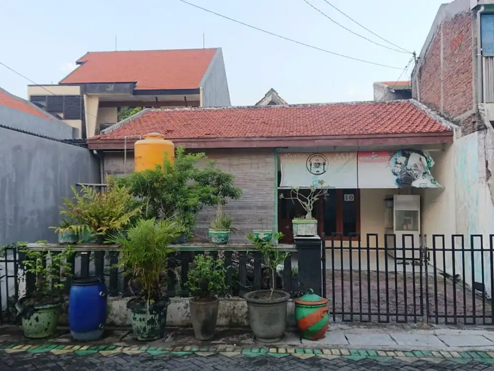 Dijual Rumah Murah 1,5 Lantai Dekat Masjid Agung Lokasi Kebonsari Surabaya Selatan