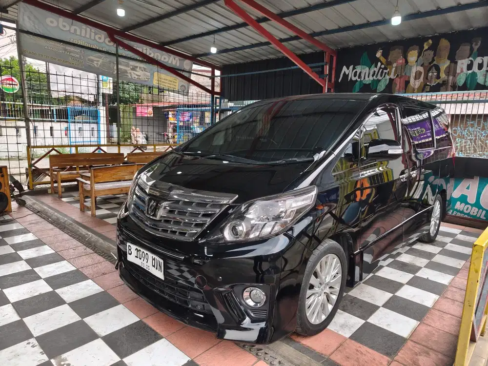 Toyota Alphard 2012 Bensin