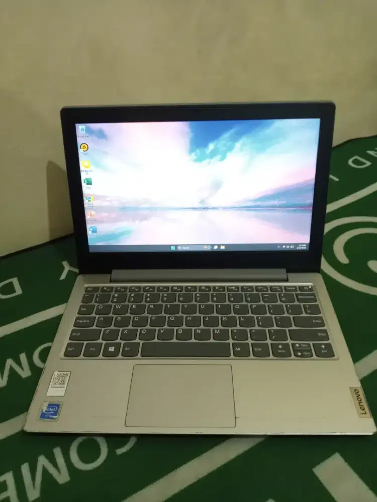 Lenovo Ideapad1 11IGL05