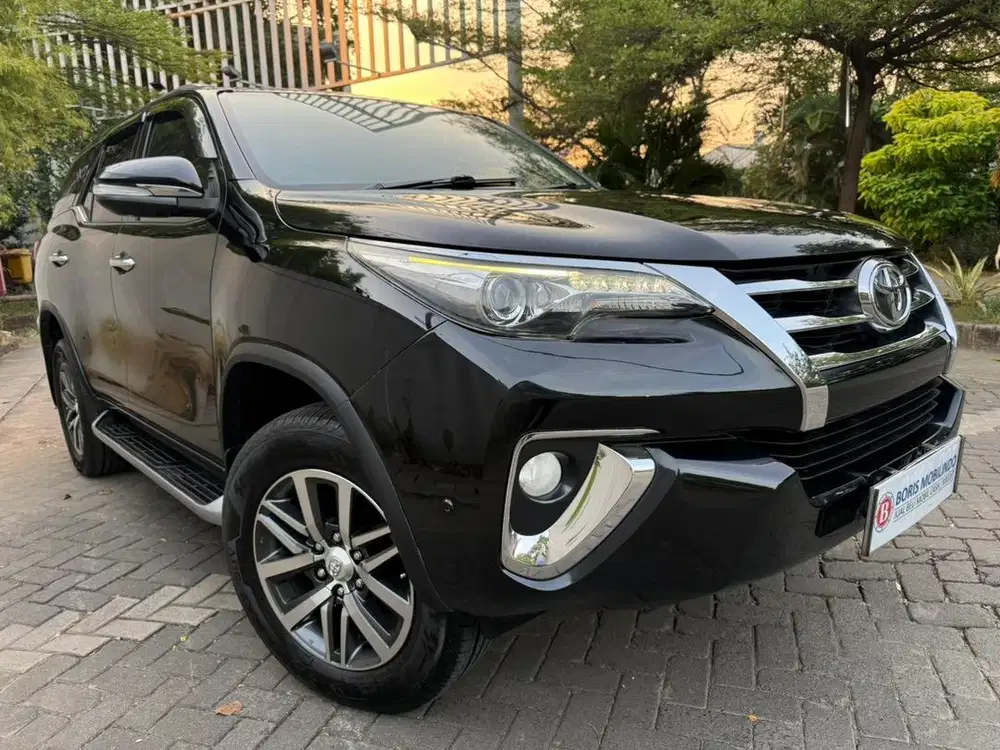 Fortuner VRZ 2017 Hitam Toyota Diesel Solar AT 2018 4x4 TRD 4x2 2019