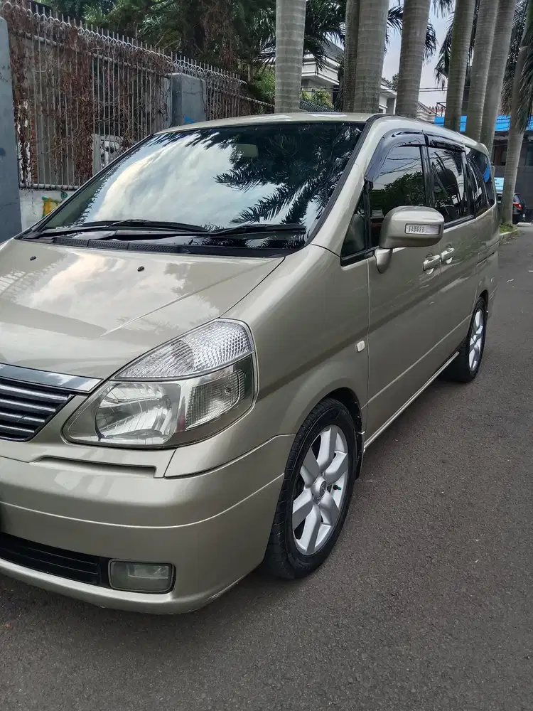 Nissan Serena 2007 Bensin