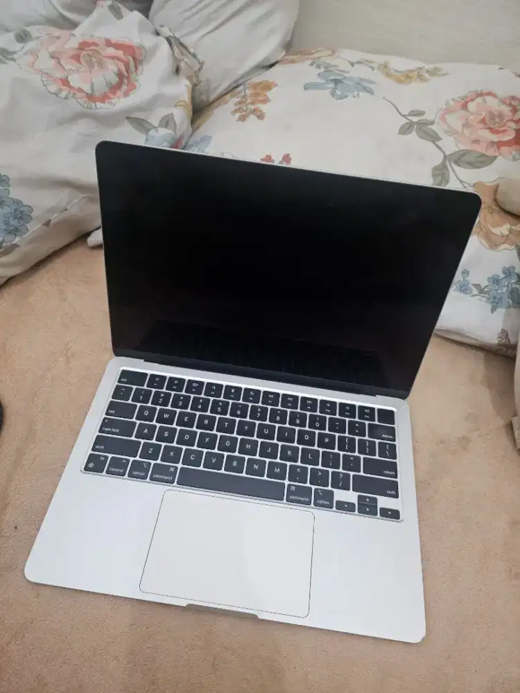Macbook air M2 2022