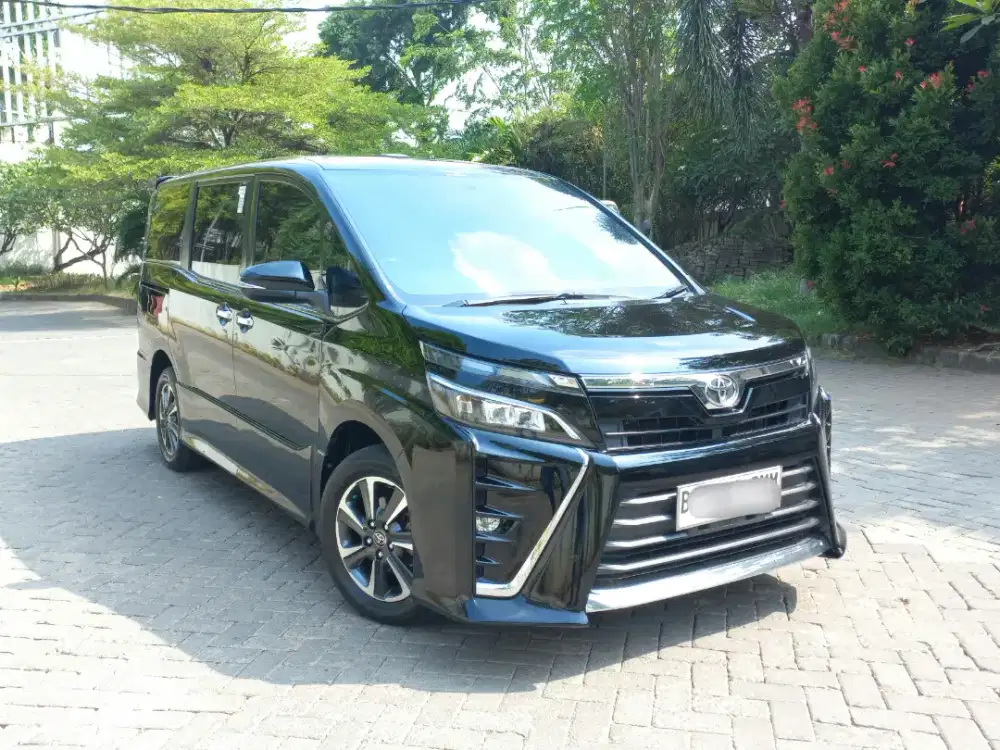 ORISINIL TERAWAT | TOYOTA VOXY 2020
