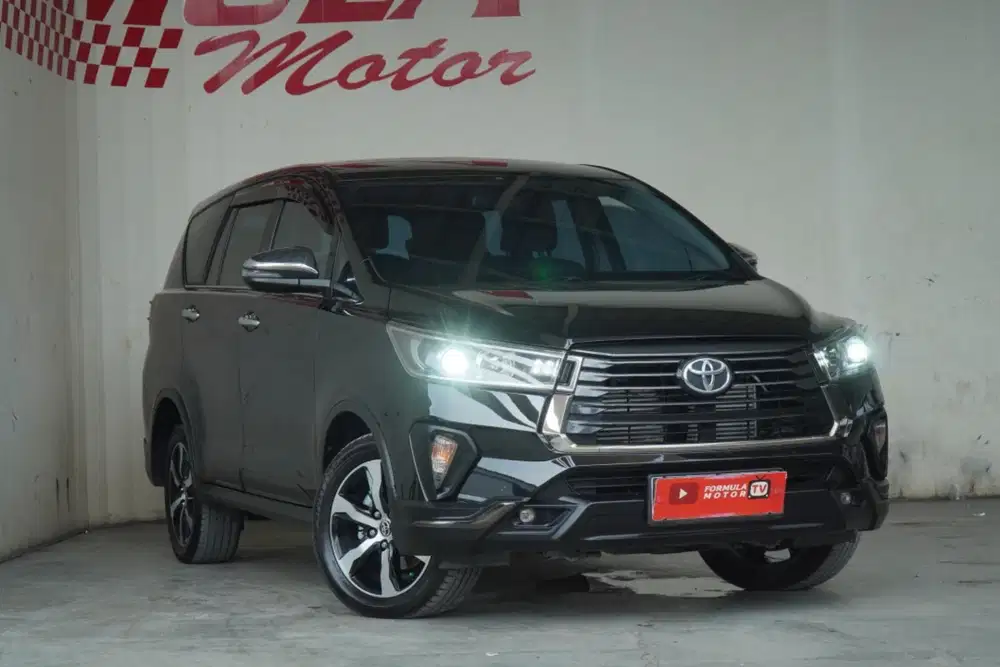 Toyota Innova Venturer 2.0 AT 2021