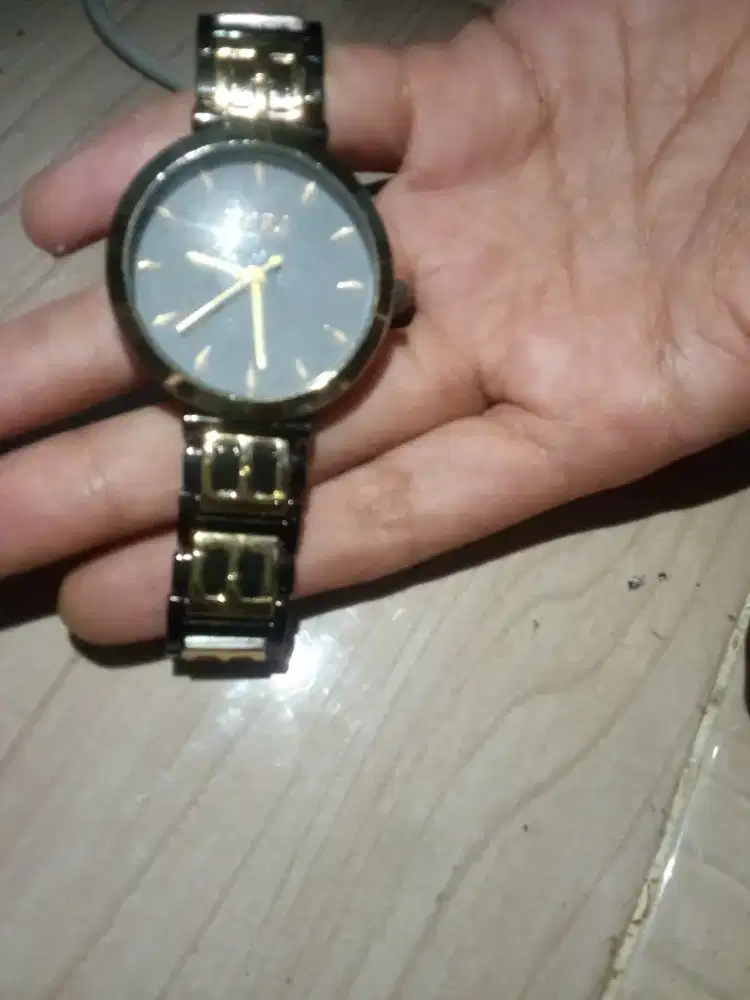 Jual jam tangan merk ferdy