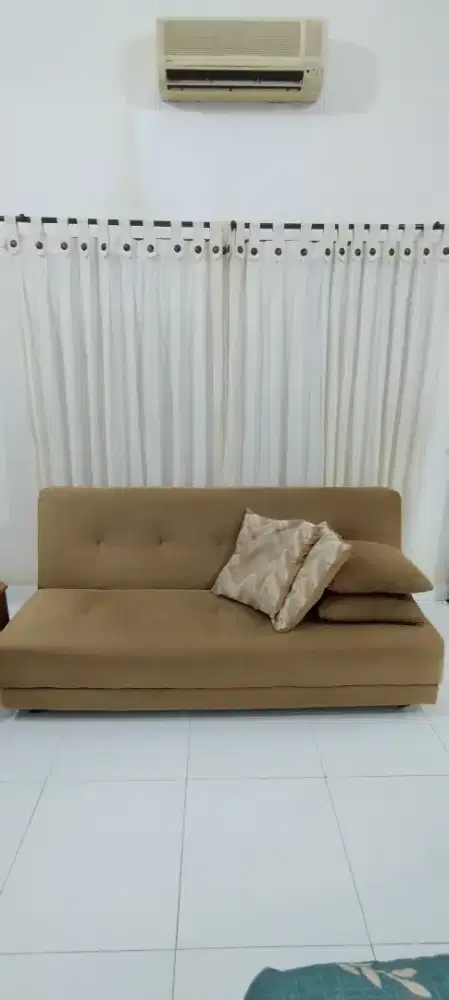 dijual sofa bed kualiats bagus