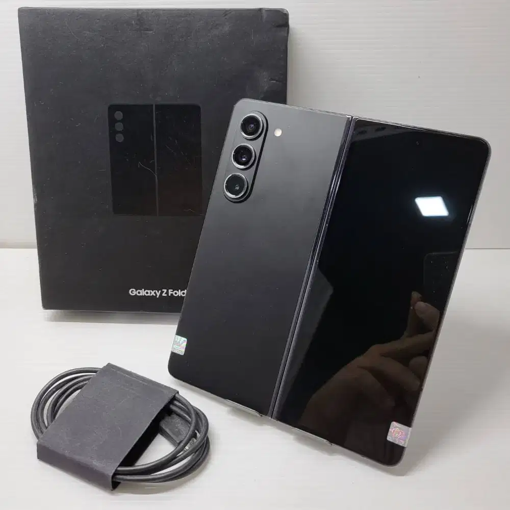 HOT SALE!! SAMSUNG GALAXY Z FOLD 5 5G 12/256 BLACK EX SEIN NO MINUS LE