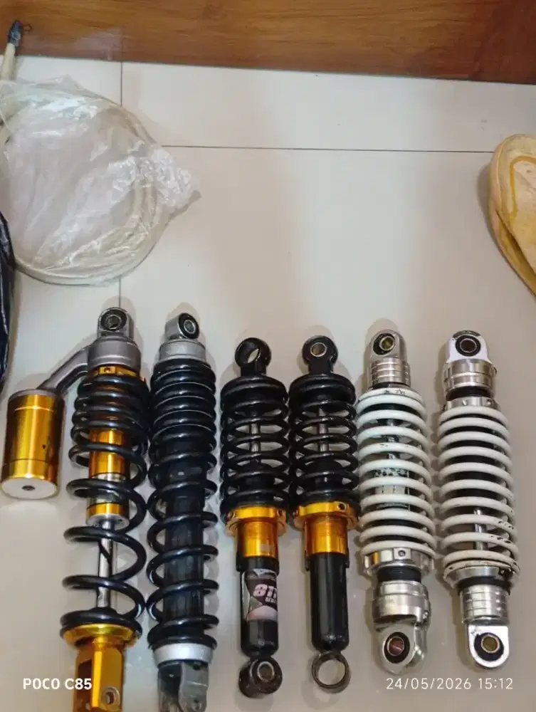 Shocbreaker bekas