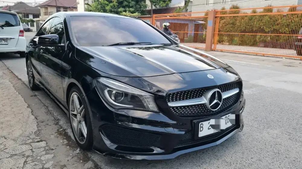 Mercy CLA 200 at Th.2015 Hitam