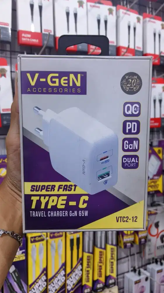 ADAPTOR CHARGER V-GEN VTC2-12