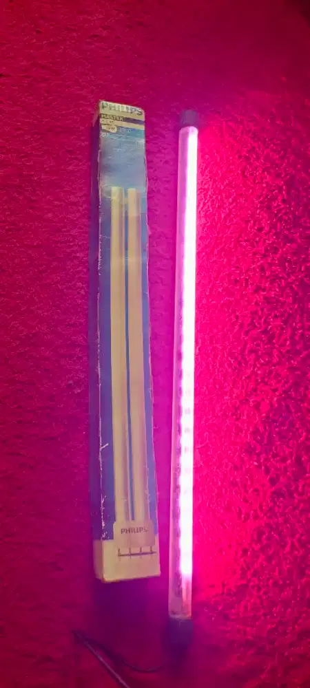 Di Jual lampu teaming Arwana pink dan lampu Philips HAMSTER 36 W baru