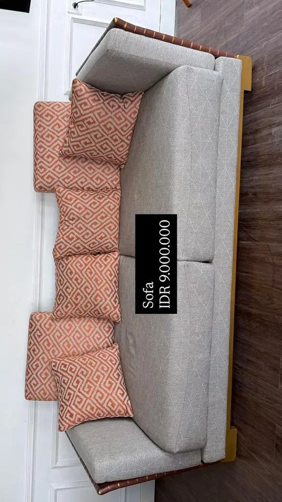 Sofa Seperti Baru