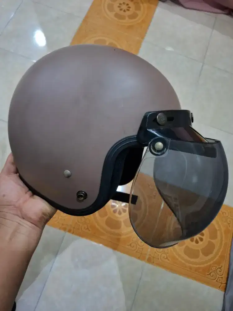Helm Thinos mulus