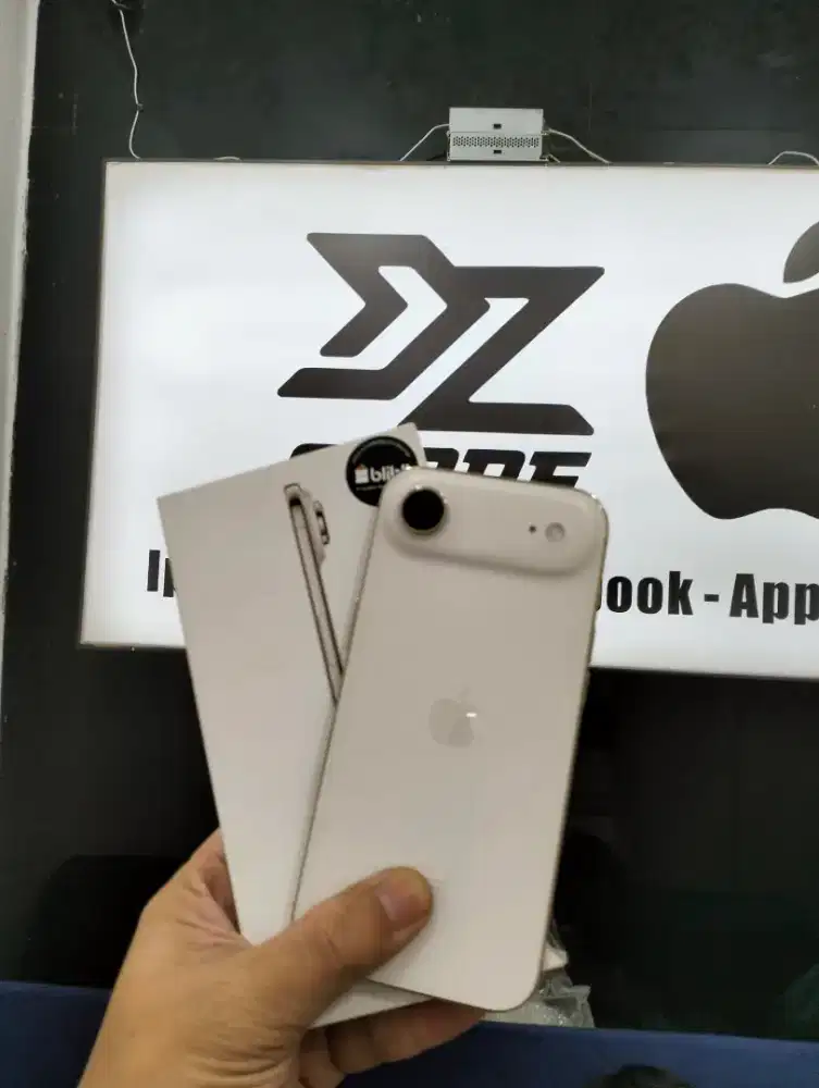 iPhone Air 256Gb SA/A, Light Gold