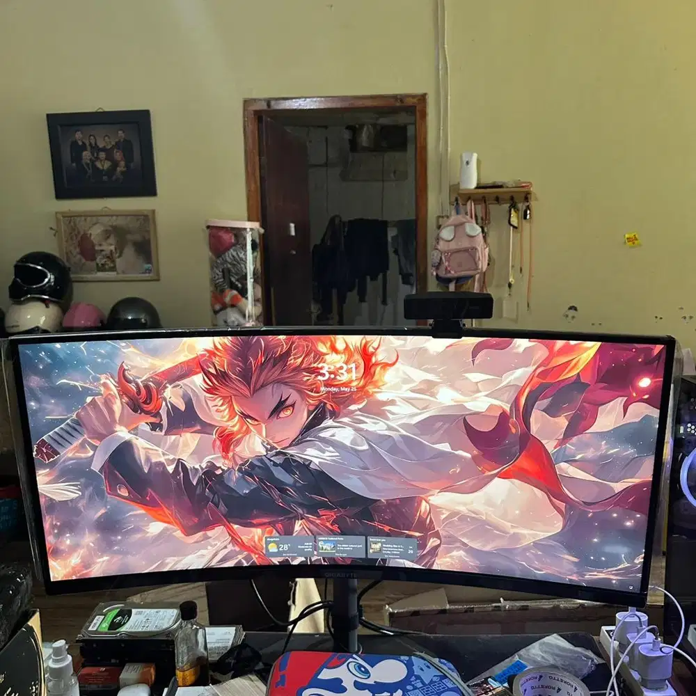 monitor gaming gigabyte 34inch 200mhz fullset like new garansi panjang