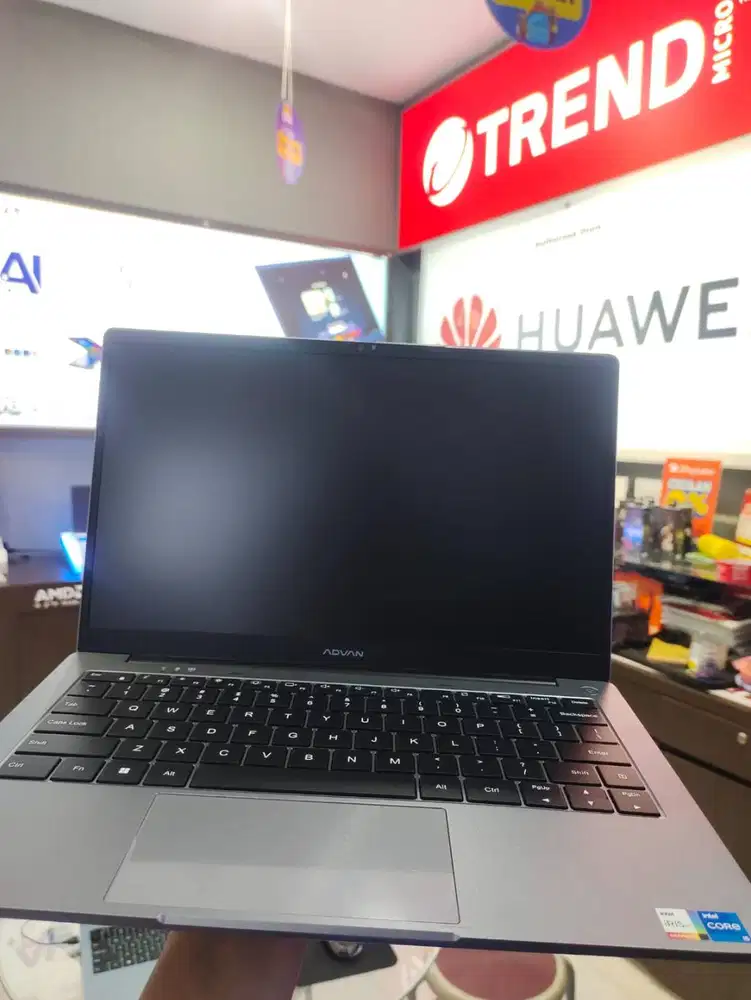 Advan Workpro Lite Intel Core i5-1235U 8GB SSD 256GB 14′′ FHD IPS W11