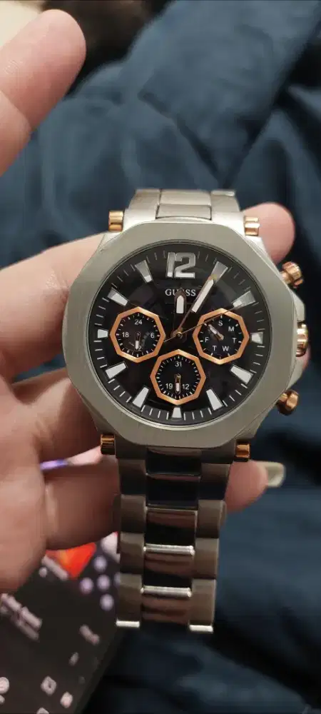 Guess GW0539G (seri Phoenix/Edge)