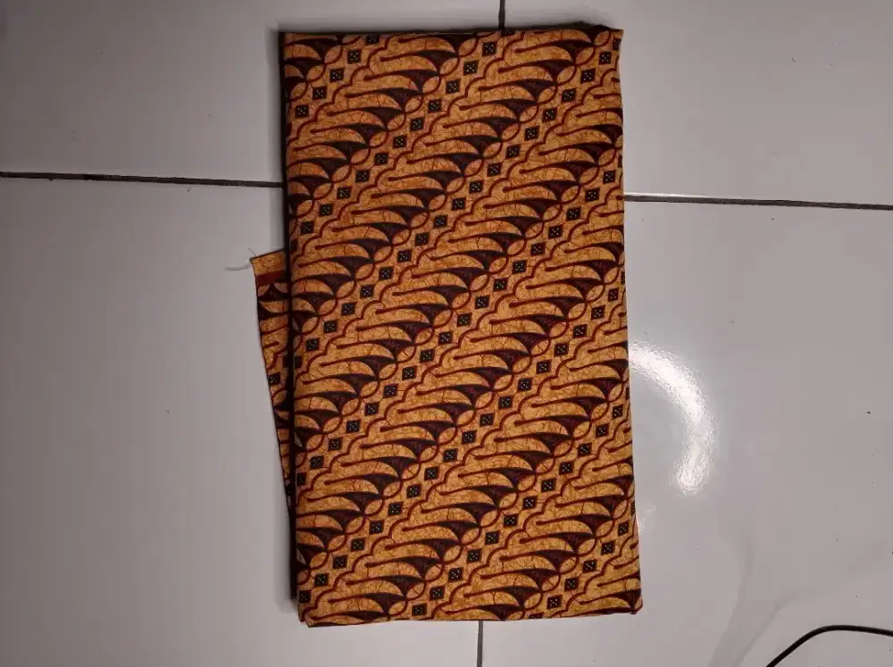 Kain jarik batik