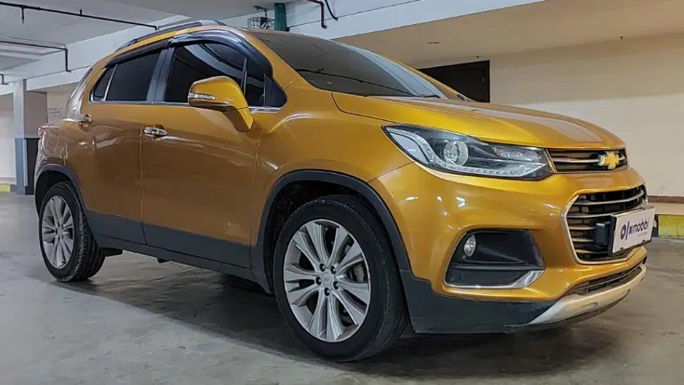 DP MURAH Chevrolet Trax 1.4 Premier Bensin-AT 2018 Orange CCOVB