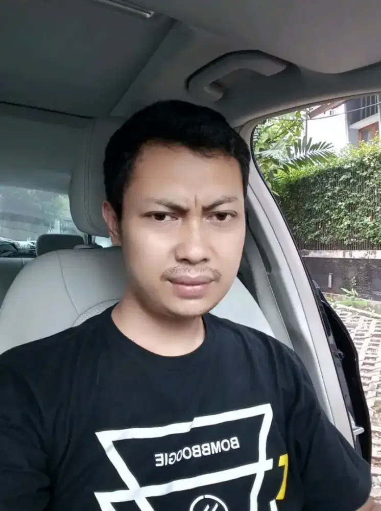 Mencari kerja sebagai supir