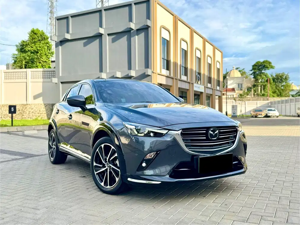 (KM 6 RIBU) Mazda CX3 Sport 1.5 Improvement Sunroof Abu-abu 2024