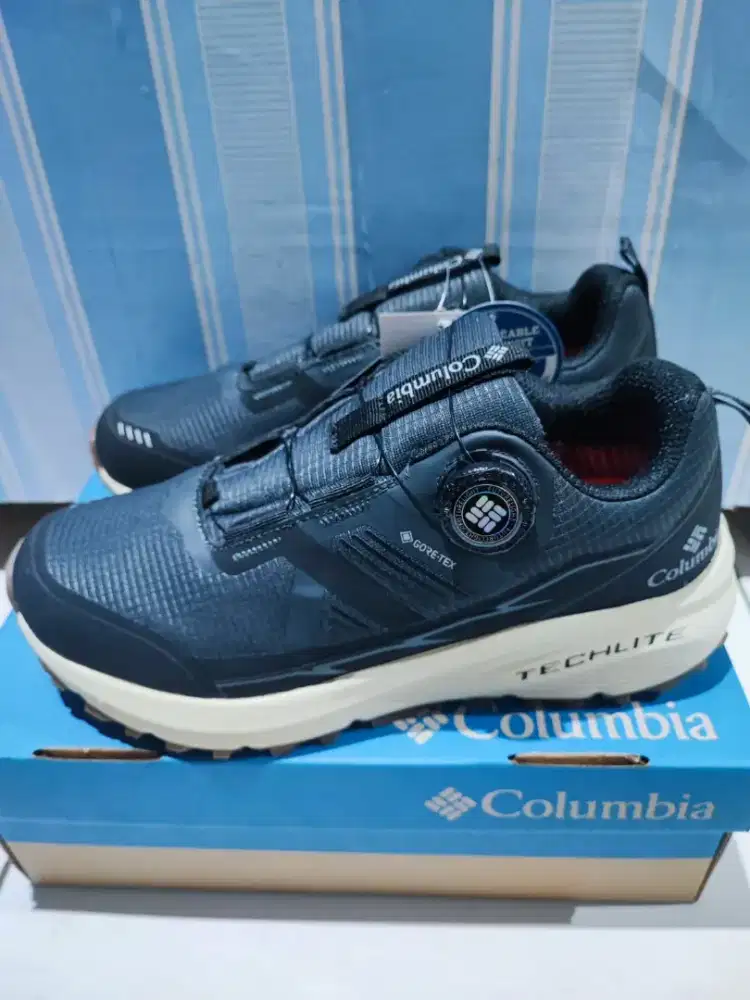 sepatu columbia 41