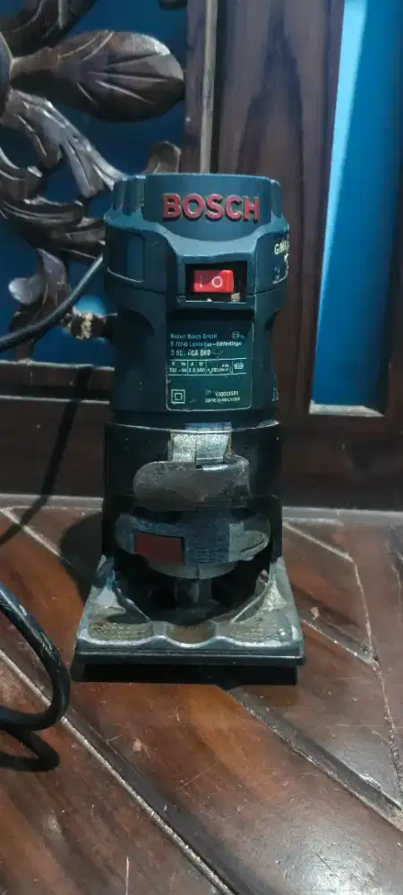 Jual router Bosch bekas