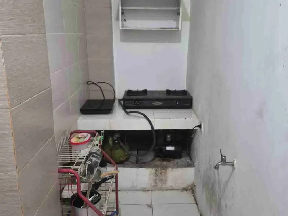 DISEWAKAN RUMAH PARK RESIDENCE TAMAN SURYA KALIDERES