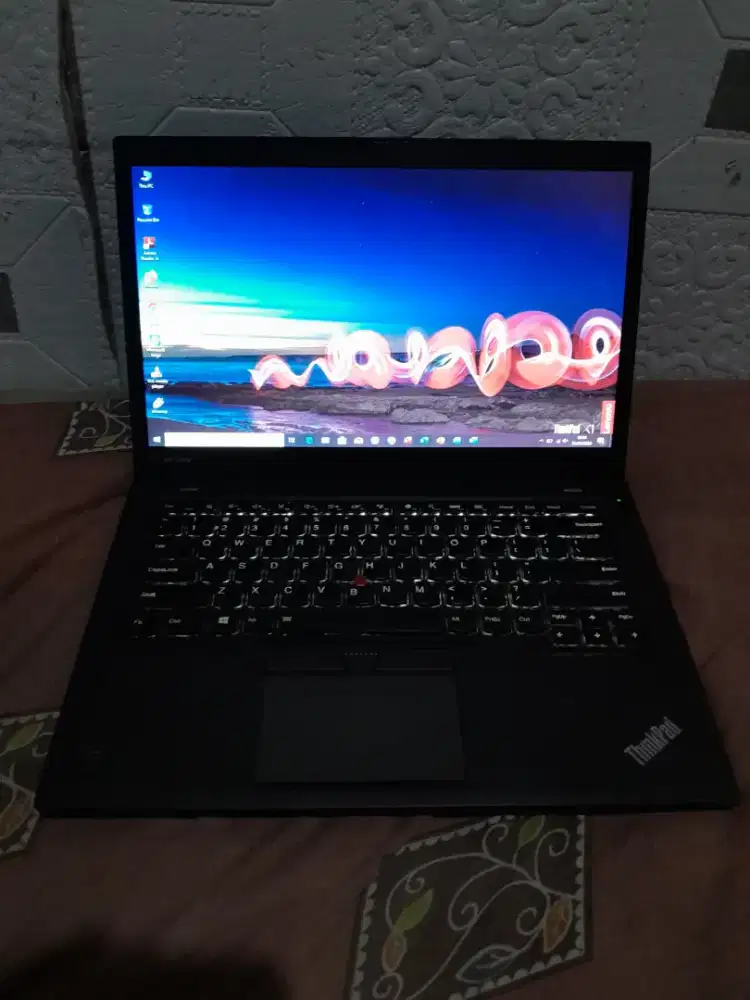 Laptop Lenovo T450s i5gen5 ssd