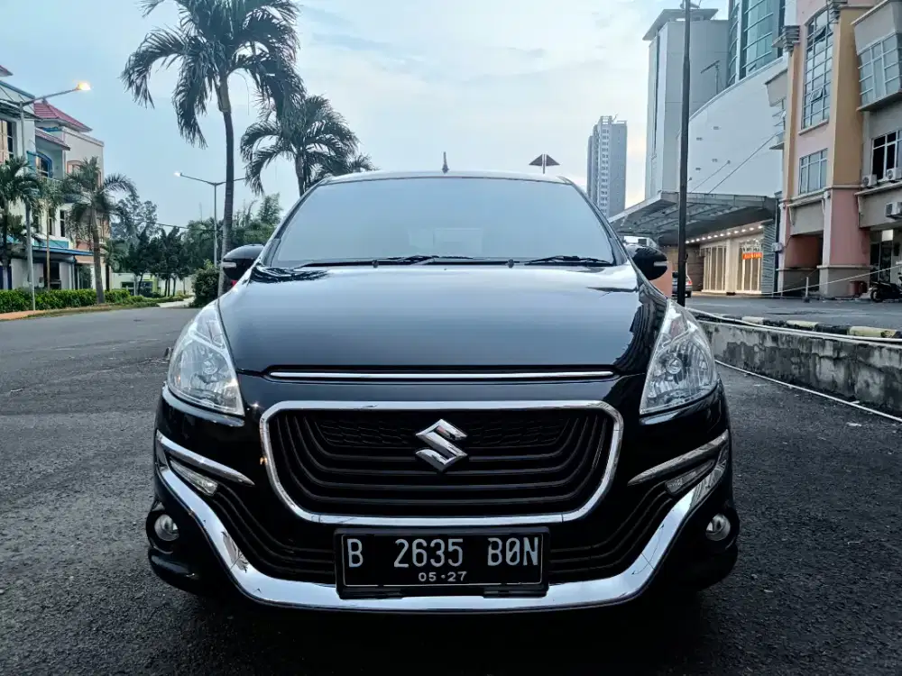 Suzuki Ertiga Dreza AT 2017 Hitam Met