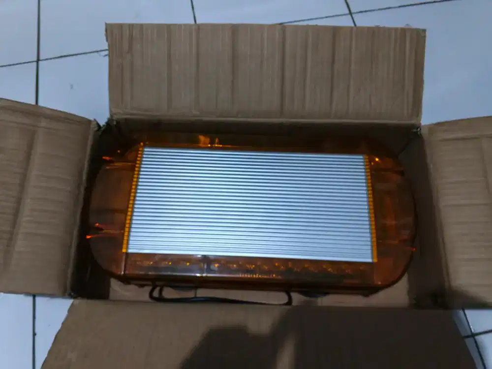 Lampu Strobo patroli