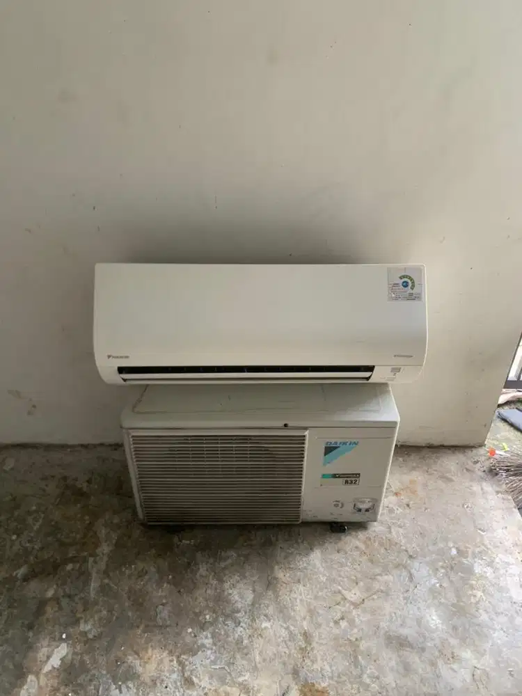 Ac daikin 1/2pk inverter