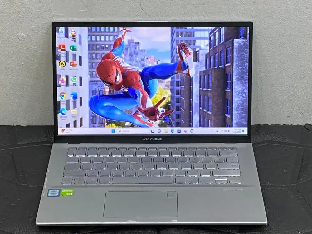 ASUS Vivobook X412FL / Processor Intel (R) Core (TM) i7- 8565U