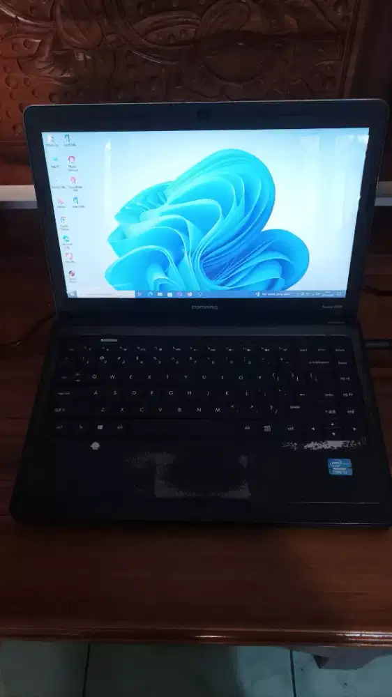 Murah LAPTOP COMPAQ 14 CORE I 3 Bagus Cocok utk Kantoran & Pribadi