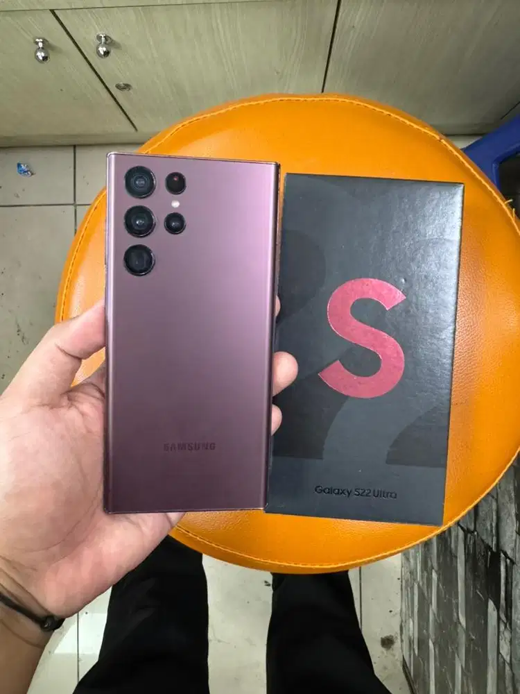 Samsung S22 ultra 12/512gb sein garis