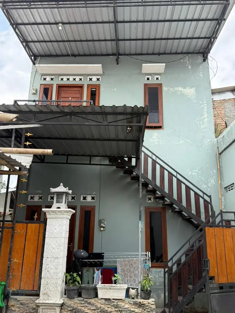 DIKONTRAKKAN PAVILIUN LANTAI ATAS BANGUNAN BARU