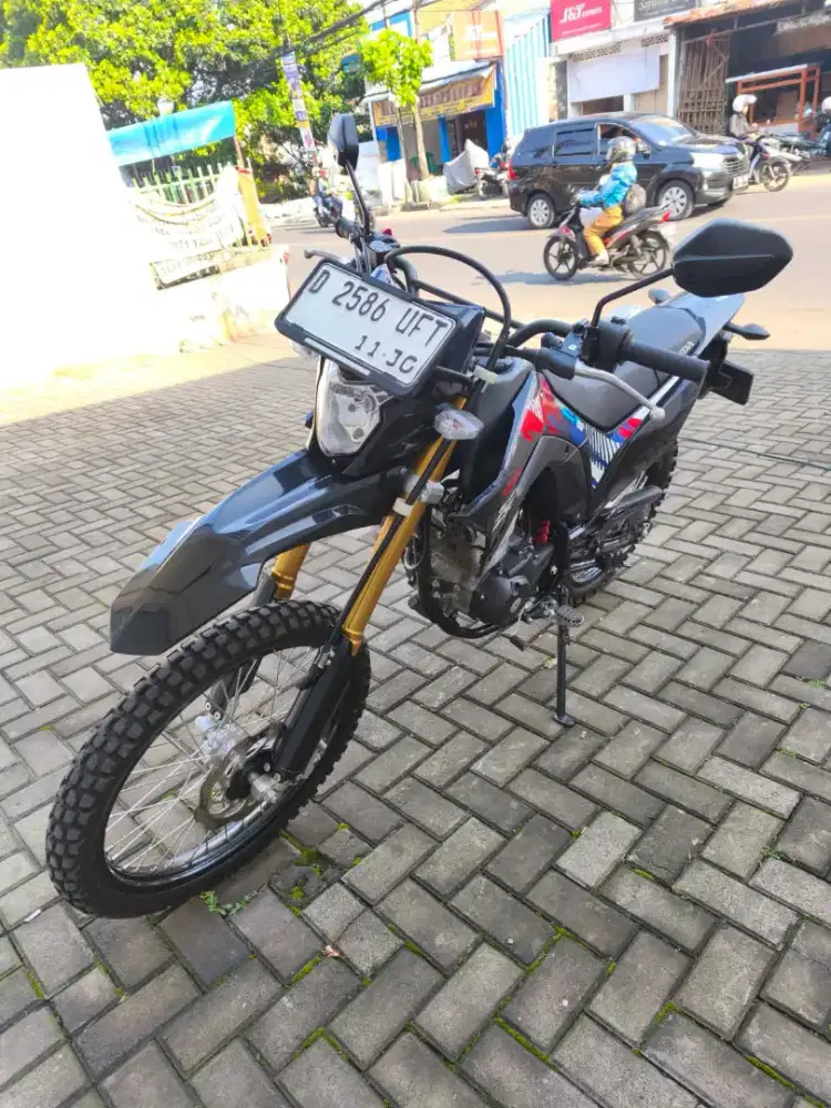 Honda crf 150 L 2025 like new