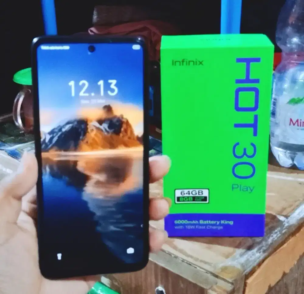 Infinix hot 30 Play ram 4+4/64 Fullset Nomines