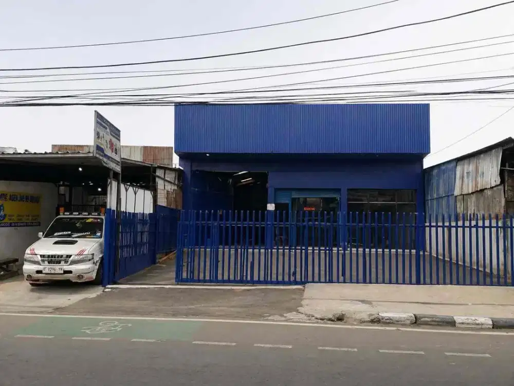 Gudang Bagus Strategis Pinggir Jalan Utama Rawalumbu Bekasi