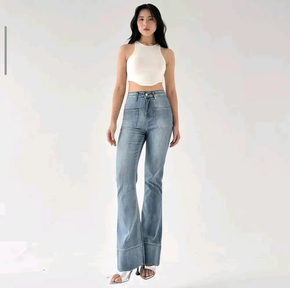 Baru Celana Jeans Wanita - La Douce Soft Jeans Good Quality Size 34
