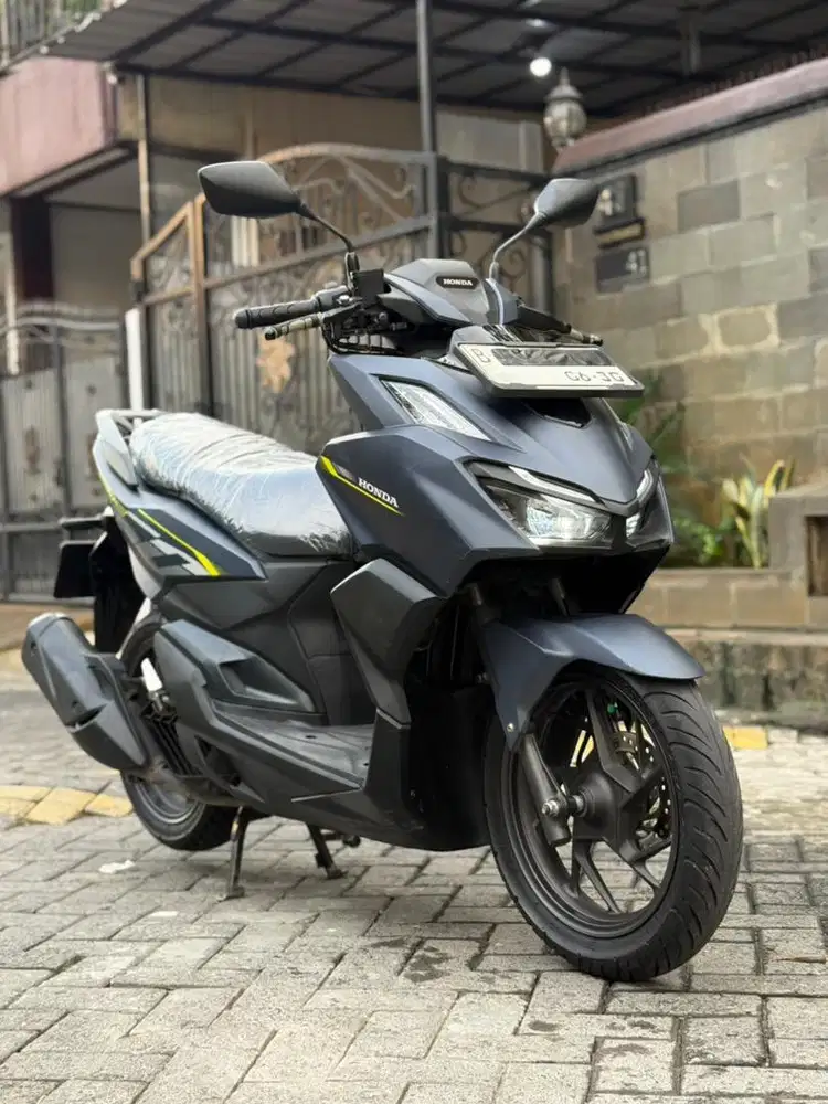 KM 525 KILO! (TERMASUK BBN) HONDA VARIO 160 CBS 2025