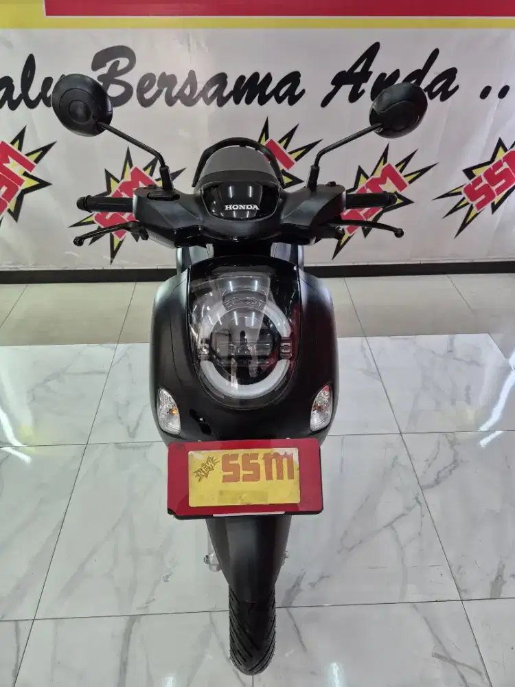 New scoopy Prestige ready km minim