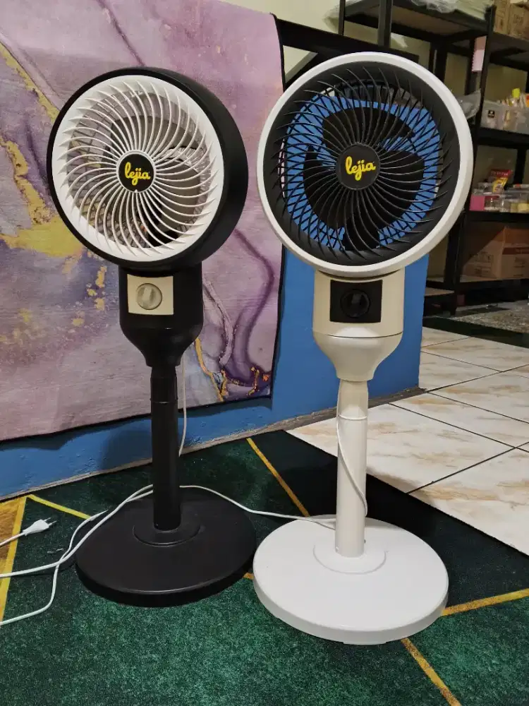 2pc Kipas Angin Lejia 9inch Mulus KONDISI APA ADANYA