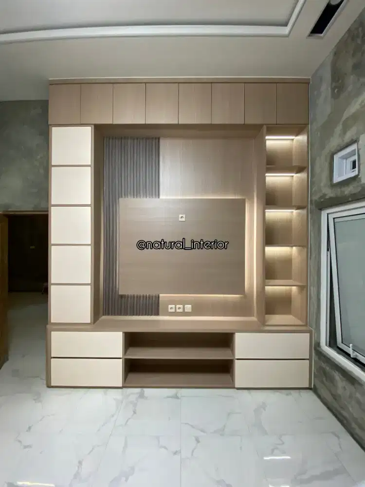 Backdrop tv minimalis