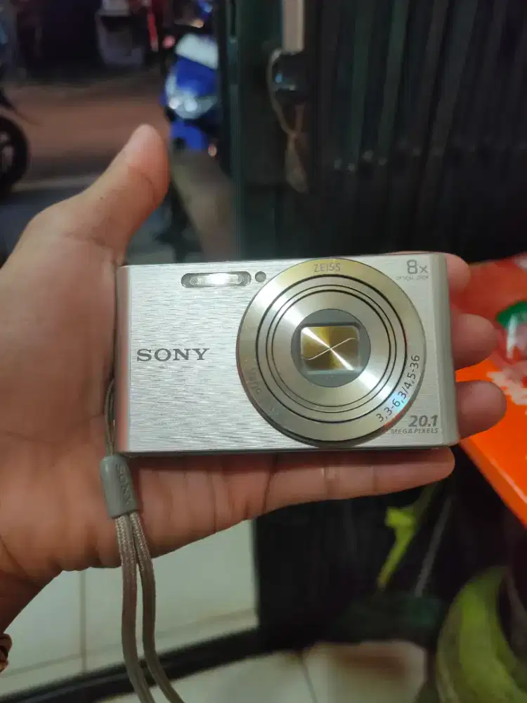 Sony DSC W830 95% muluuss