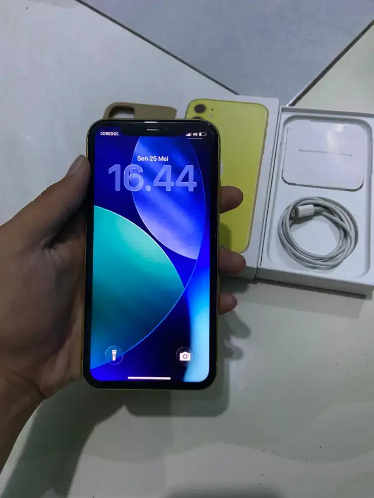 iphone 11 64gb yellow ex inter all operator