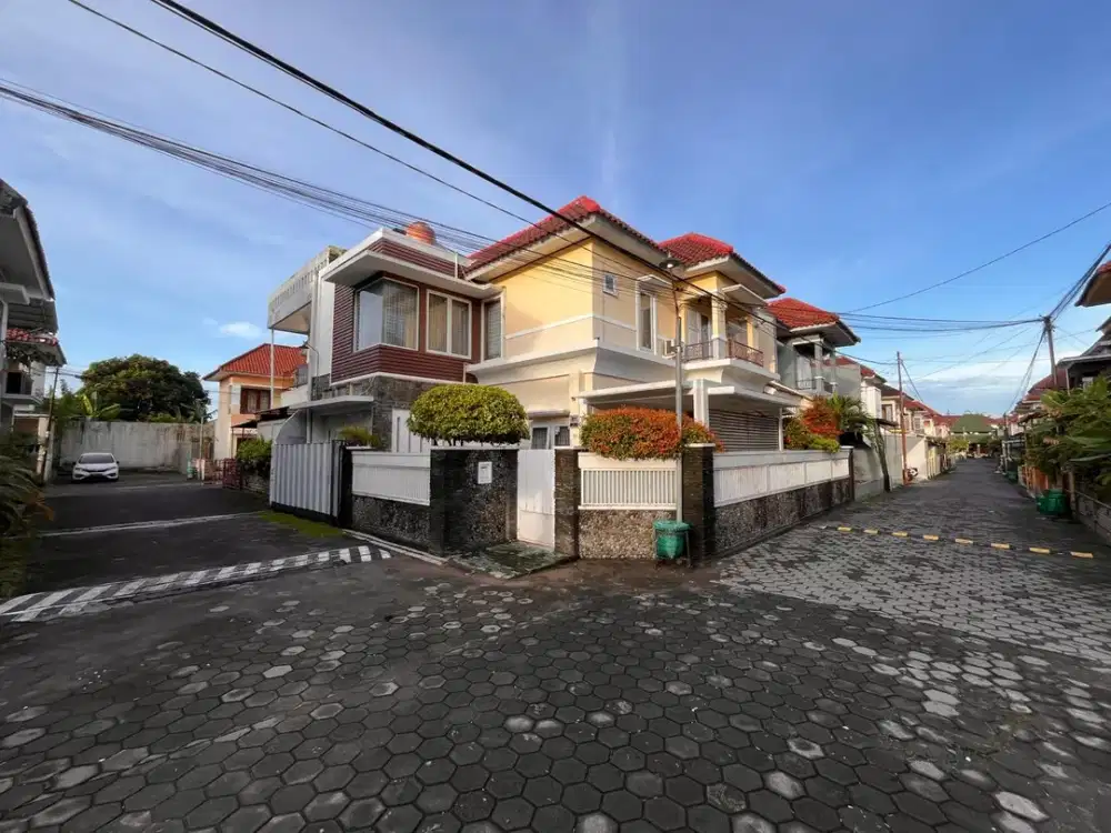 Bisa KPR, Rumah, 2 Lantai Dalam Perumahan Jongke Palagan