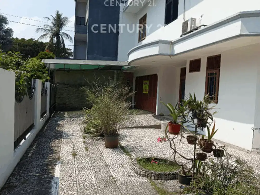 Rumah 2 Lantai Siap Huni Harga Mendekati NJOP Kelapa Gading S9654