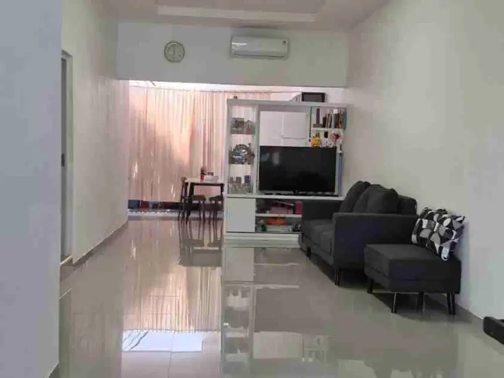 Jual Rumah Taman Semanan Indah