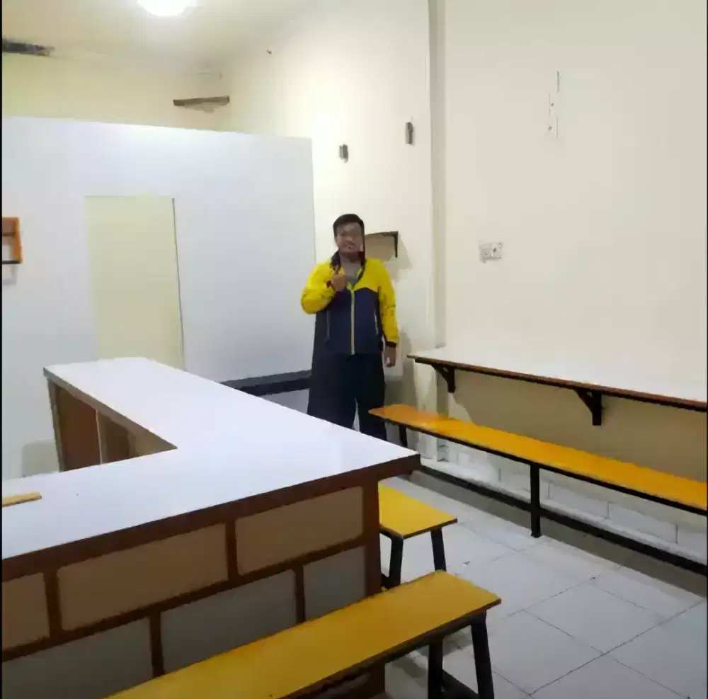 MEJA WARKOP ALEXA